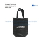 Goodie Bag Spunbond Custom Logo — Solusi Branding Praktis, Ekonomis, dan Ramah Lingkungan untuk Hotel & Resort 🌿👜