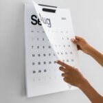 Kalender Custom Logo: Souvenir Fungsional yang Menemani Setiap Hari