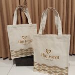 Custom Tote Bag Kanvas The Hava Ubud Bali: Souvenir Elegan untuk Branding Hotel & Resort