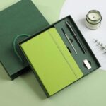 Gift Set Notebook, Pen & Flashdisk Custom Logo: Souvenir Premium untuk Corporate Branding yang Berkesan