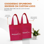 Goodiebag Spunbond 30x40x8 cm Custom Logo: Souvenir Praktis untuk Berbagai Event